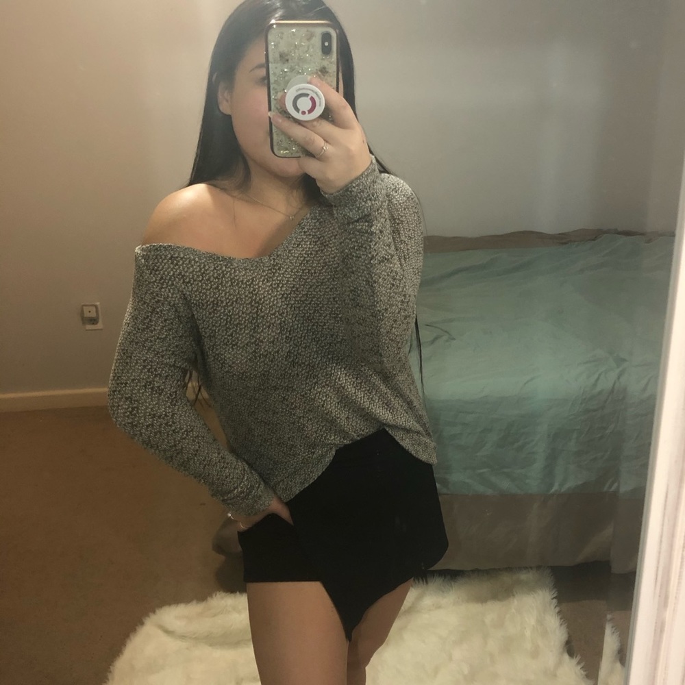 American Eagle Grey Sweater Sz XS